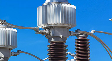 Advantages and disadvantages of vacuum circuit breakers